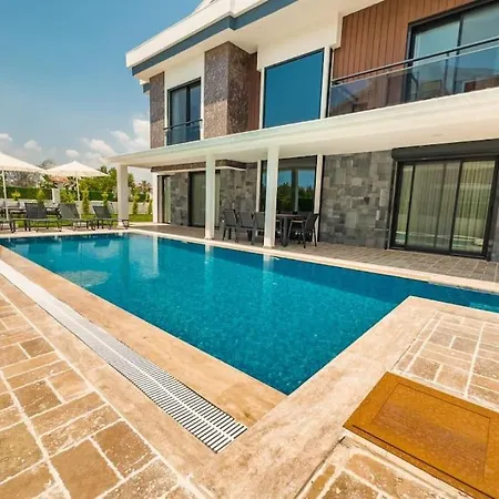 Villa Galaksi Venues 3 *